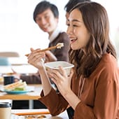 「食事を抜く」「一度にたくさん食べる」「ダラダラ食べる」をしない