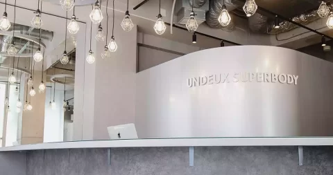 UNDEUX梅田スタジオのカウンタースペースの画像