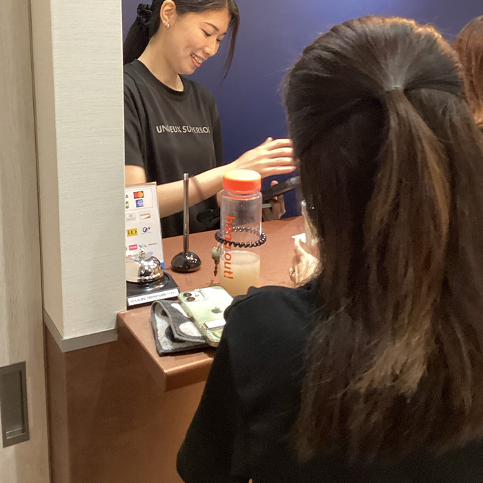 インタビューの様子